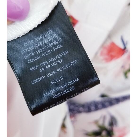 Francesca's X Three Pink Hearts | Boho Print Floral Lined Romper - Small - Picture 10 of 11